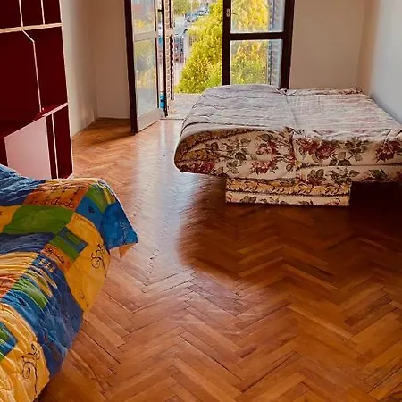 Проживание в семье Garden View Guestroom