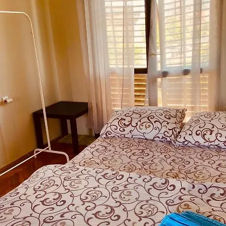 Проживание в семье Garden View Guestroom